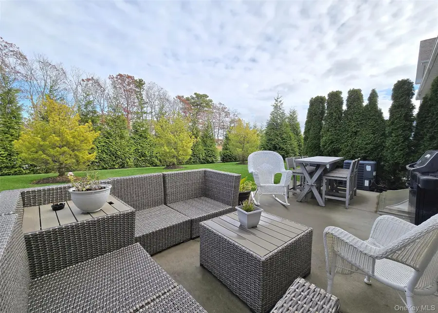 137 Grace Hall Lane, Yaphank, NY 11980 - Image #3