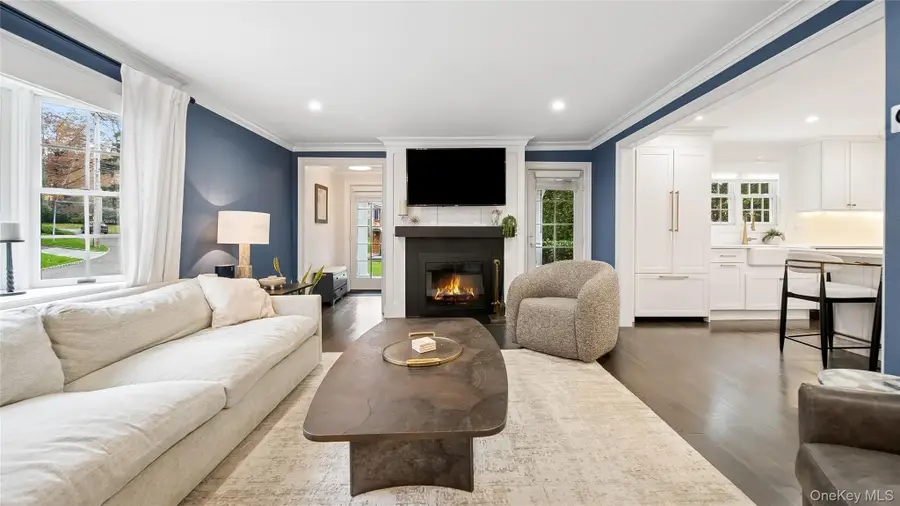 305 Nassau Avenue, Manhasset, NY 11030 - Image #3