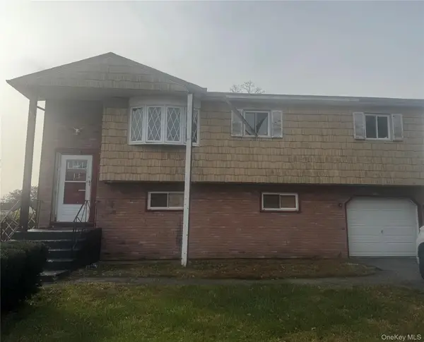 4 S 21st Street, Wyandanch, NY 11798