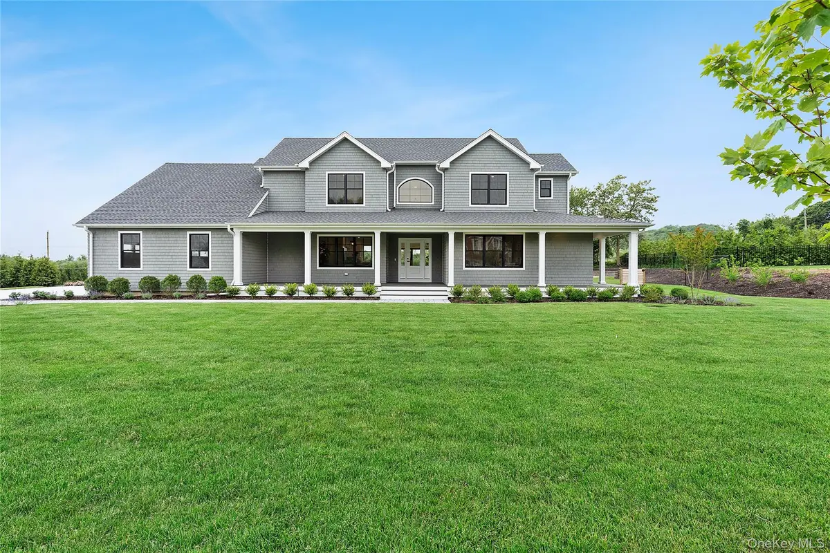 2820 Stanley Road, Mattituck, NY 11952 - Image #1