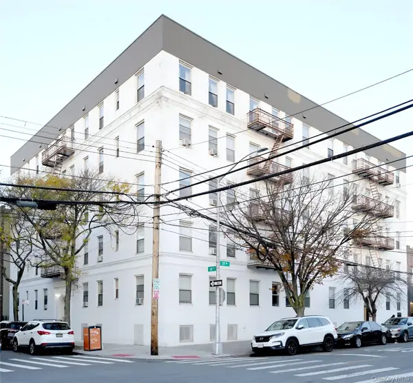 3775 64th #31, Woodside, NY 11377