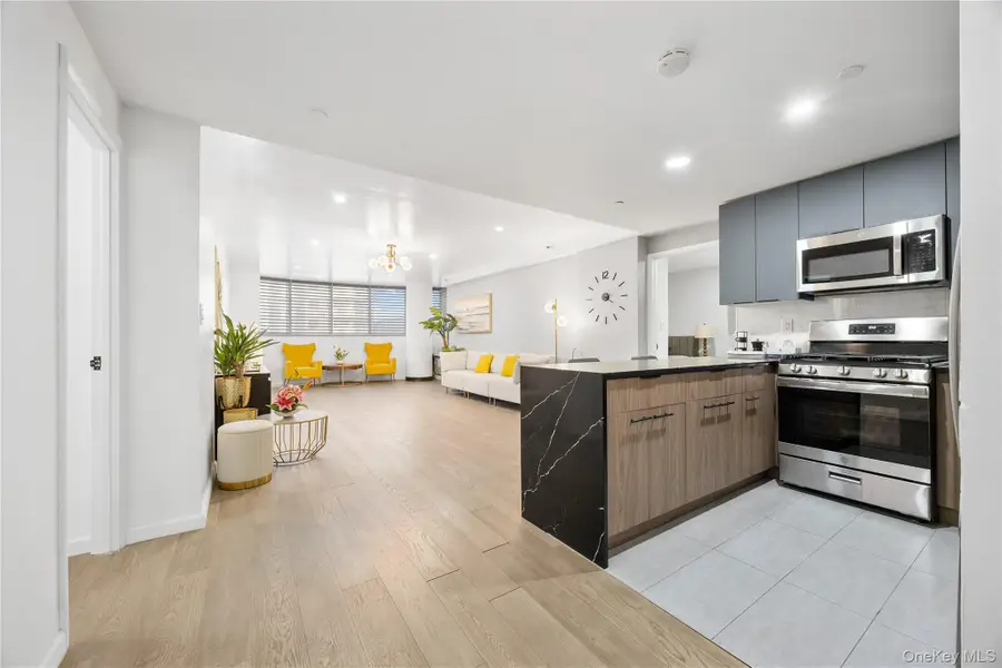 13338 Sanford Avenue #6C, Flushing, NY 11355 - Image #2