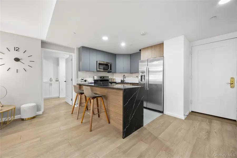 13338 Sanford Avenue #6C, Flushing, NY 11355 - Image #3