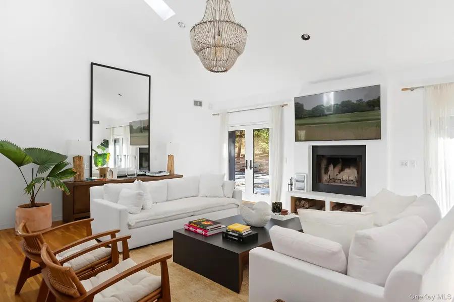 6 James Street, East Hampton, NY 11937 - Image #3