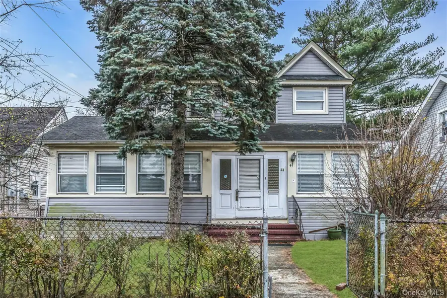 41 W Fulton Avenue, Roosevelt, NY 11575 - Image #2