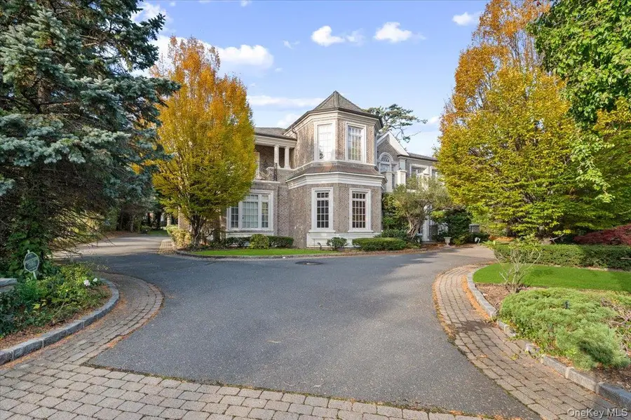 24 Beechwood Drive, Lawrence, NY 11559 - #2