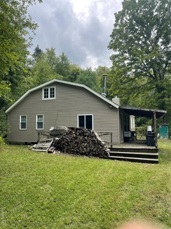 80 Hunter Lane, Wassaic, NY 12592