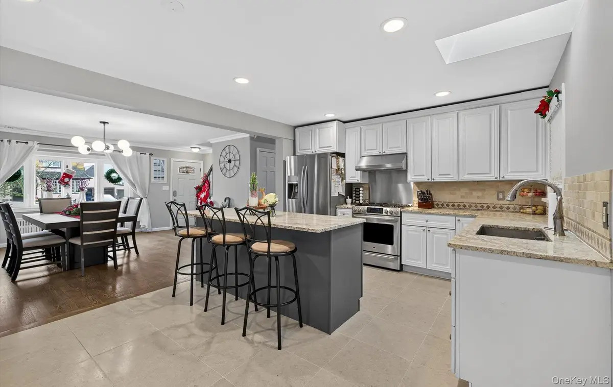 54 W 2nd Street, Freeport, NY 11520 - #1