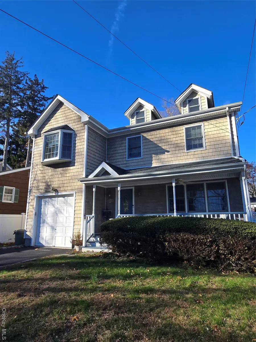 2 Mountain Avenue, Bayville, NY 11709 - Image #2