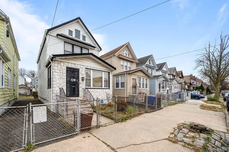 111-15 Inwood Street, Jamaica, NY 11435 - Image #3