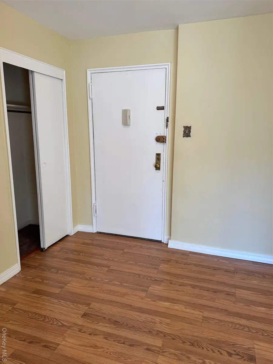 85-10 151st Avenue #3M, Howard Beach, NY 11414 - Image #3