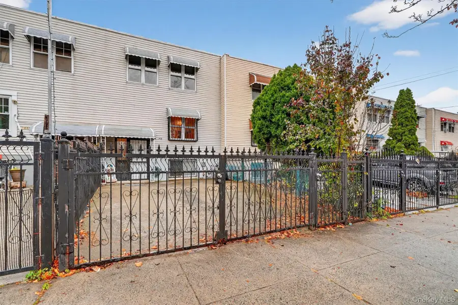 1042 Fox Street, Bronx, NY 10459 - Image #2