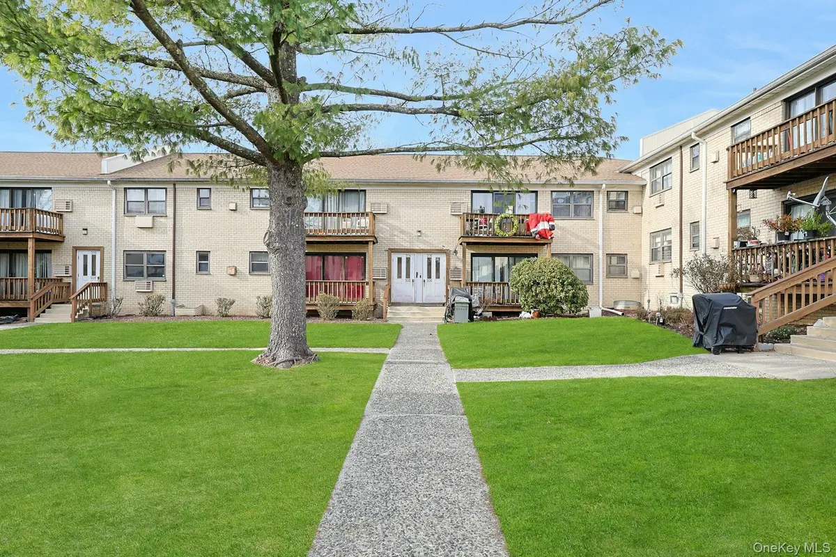 205 Sneden Place W #205, Spring Valley, NY 10977 - Image #1