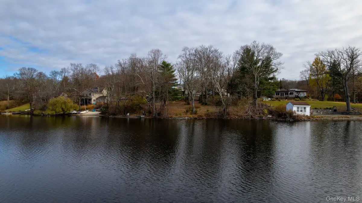 304 Round Lake Terrace, Monroe, NY 10950 - Image #1
