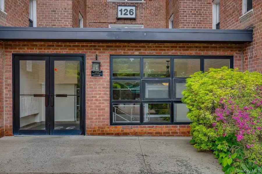 126 Church Street #3M, New Rochelle, NY 10805 - Image #2