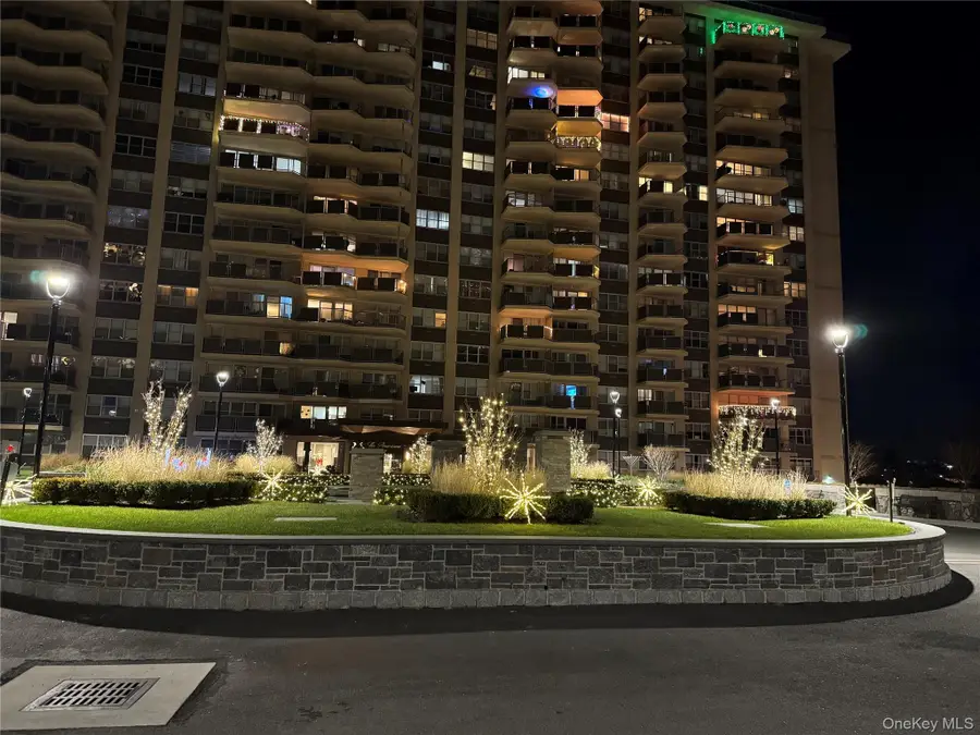 17-85 215th Street #15M, Bayside, NY 11360 - Image #2