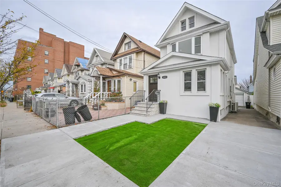 60-43 Wetherole Street, Elmhurst, NY 11373 - Image #2