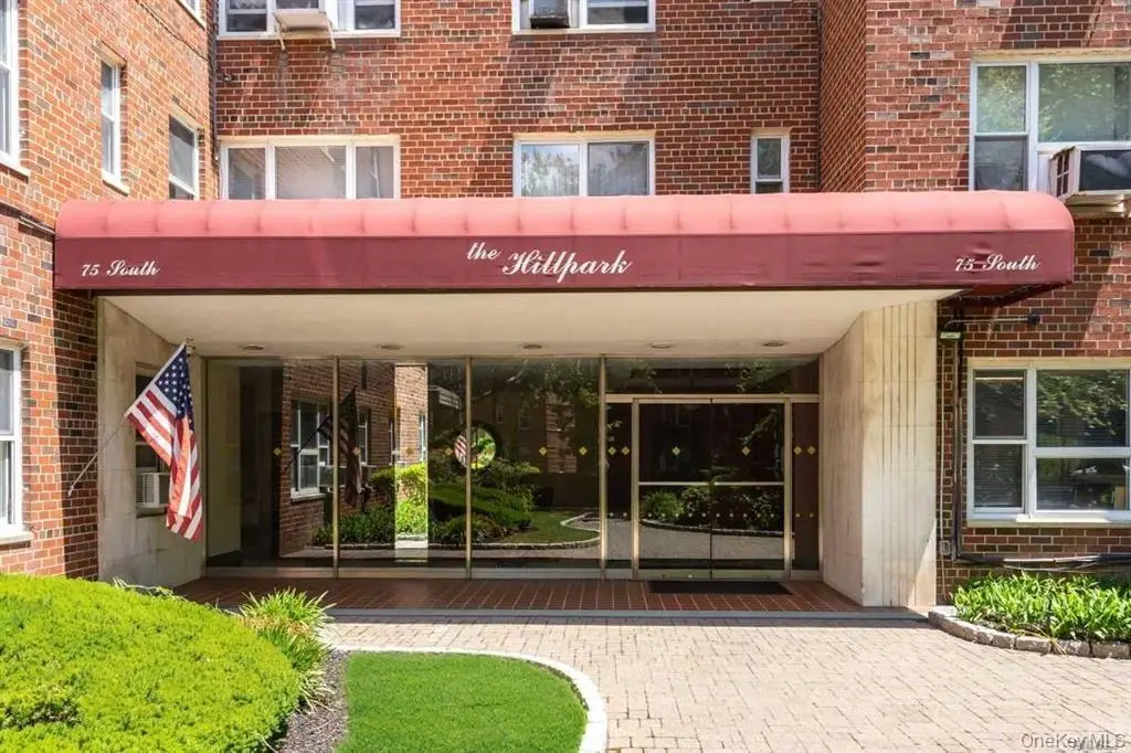 75 S Middle Neck #4H, Great Neck, NY 11021 - Image #1