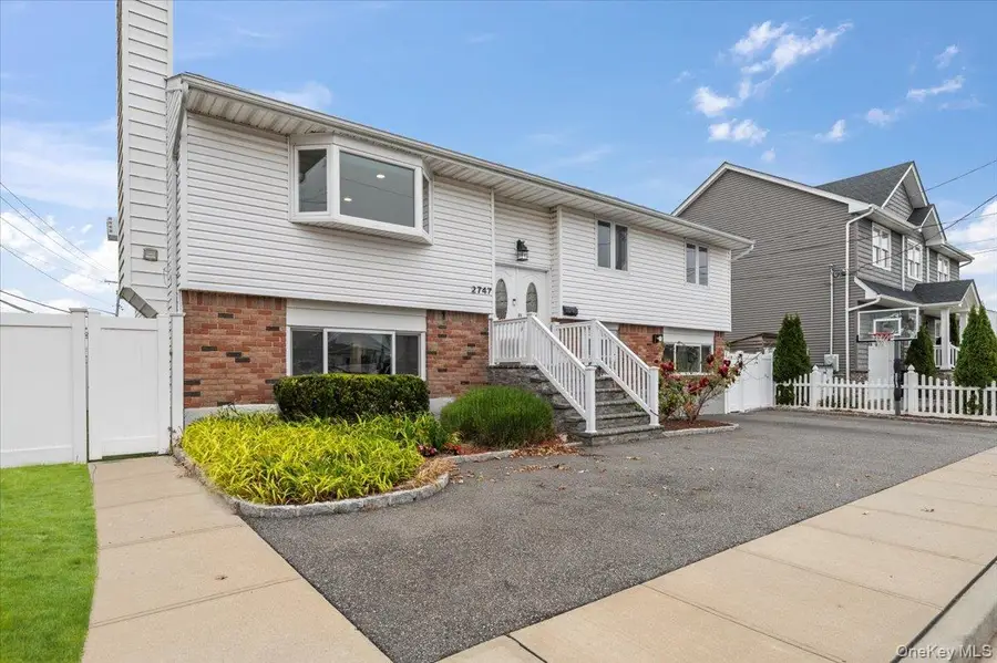 2747 Barbara Road, Bellmore, NY 11710 - Image #3
