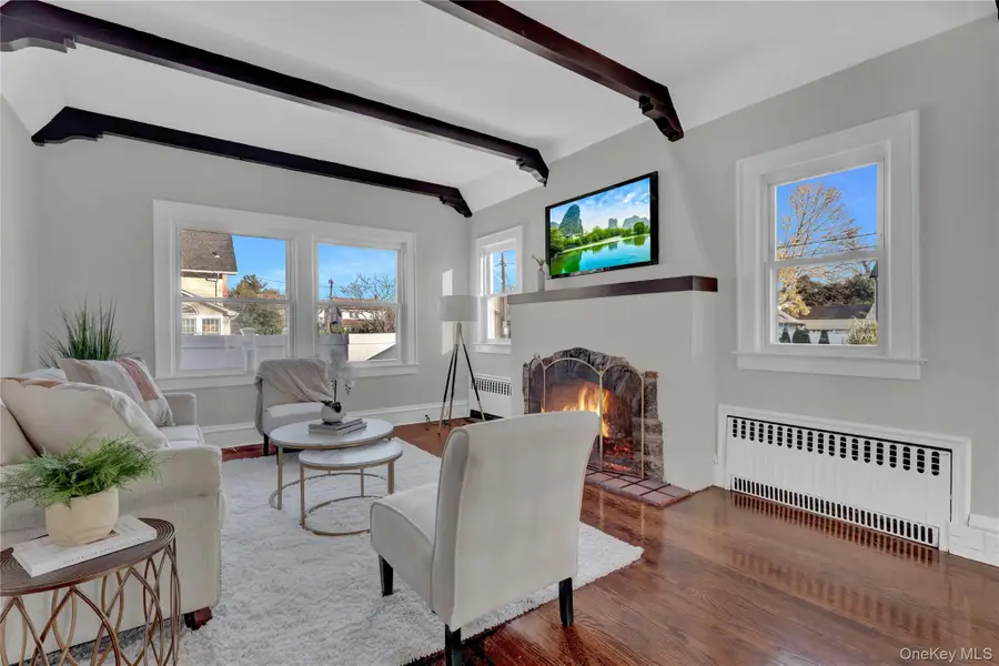 64 W Milton Street, Freeport, NY 11520 - Image #2