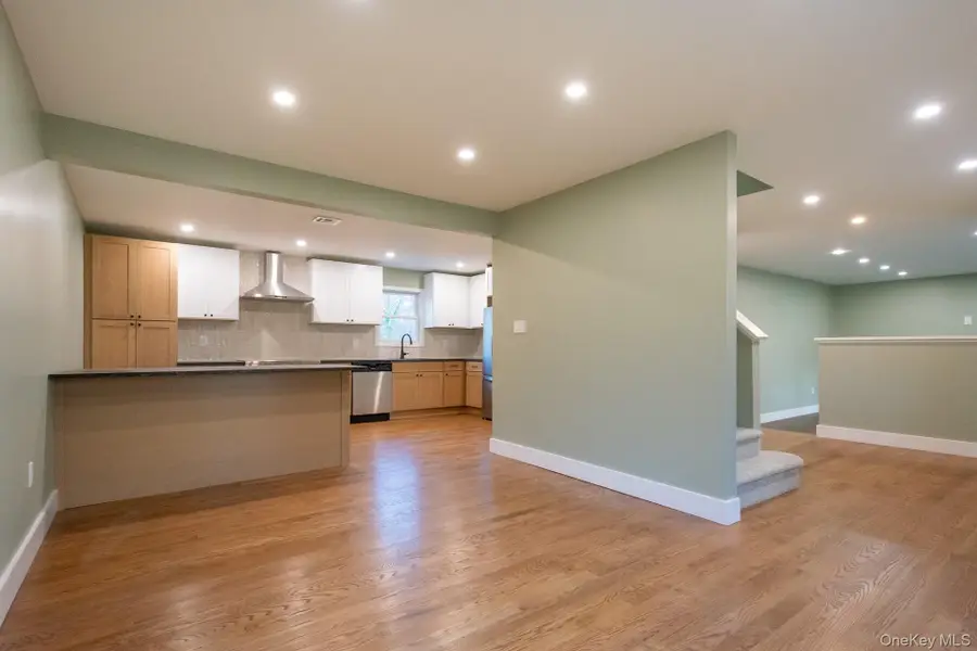 7 Howard Drive, Coram, NY 11727 - Image #3