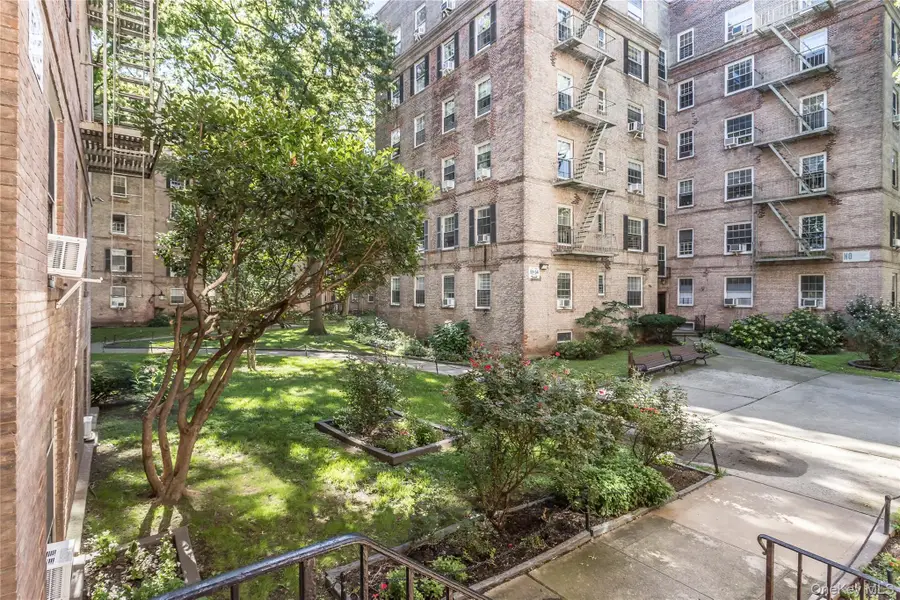 51-28 30 Avenue #3, Woodside, NY 11377 - Image #2
