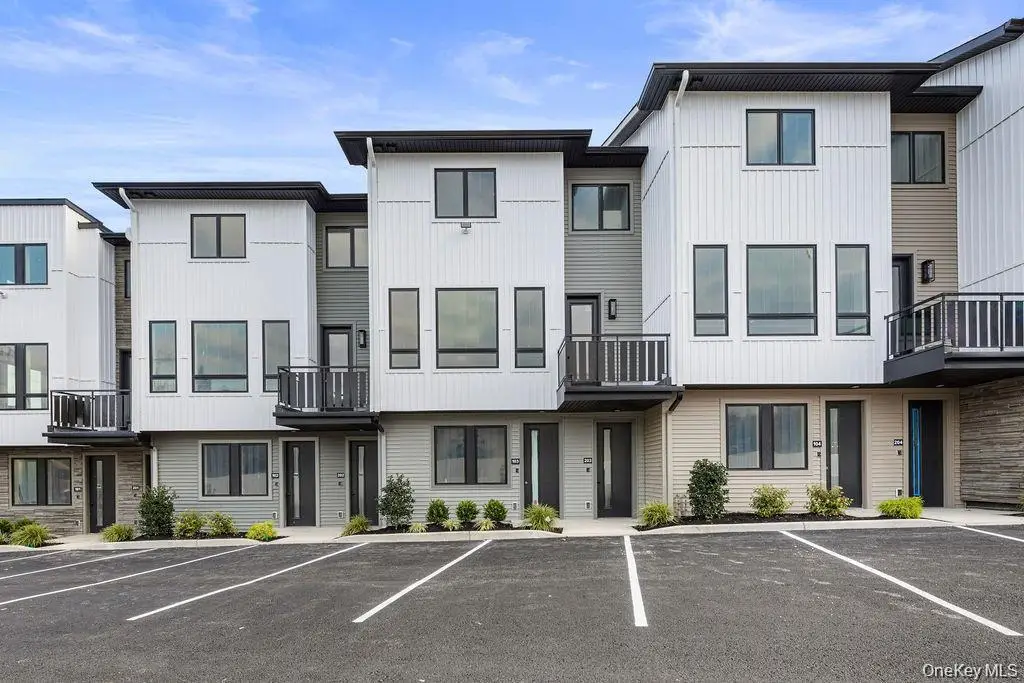 17 Union Road #109, Spring Valley, NY 10977 - Image #1