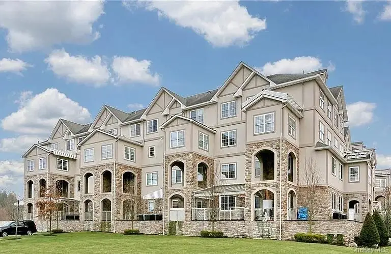 1302 Parkview Drive, Spring Valley, NY 10977 - Image #1