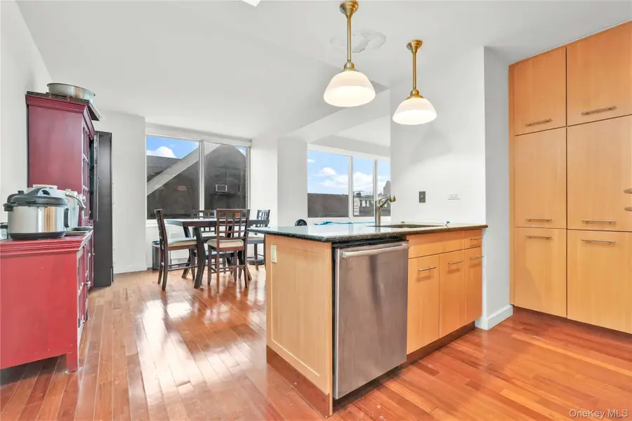 107-24 71 Road #2F, Forest Hills, NY 11375 - Image #3