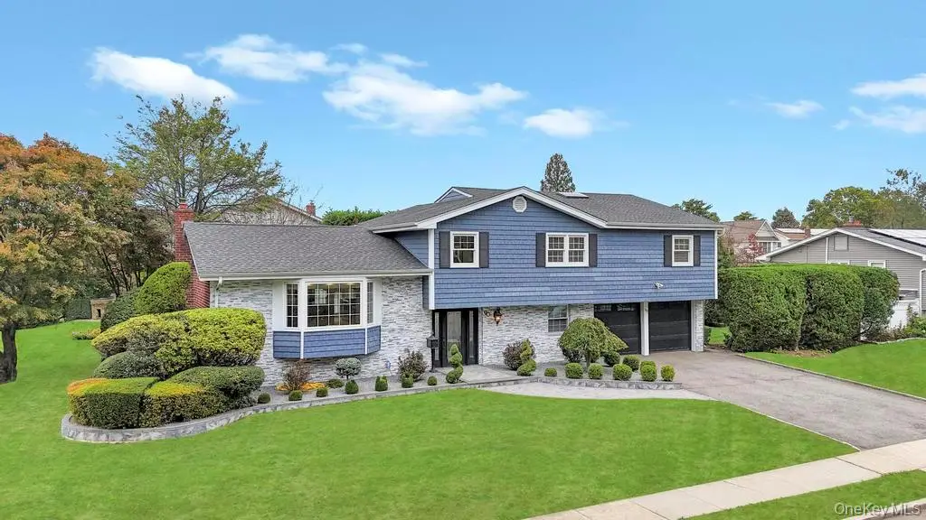 90 Rockland Drive, Jericho, NY 11753 - Image #1