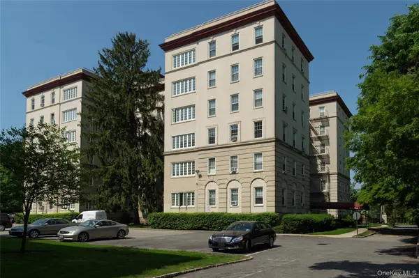 2 Park Lane #5E, Mount Vernon, NY 10552