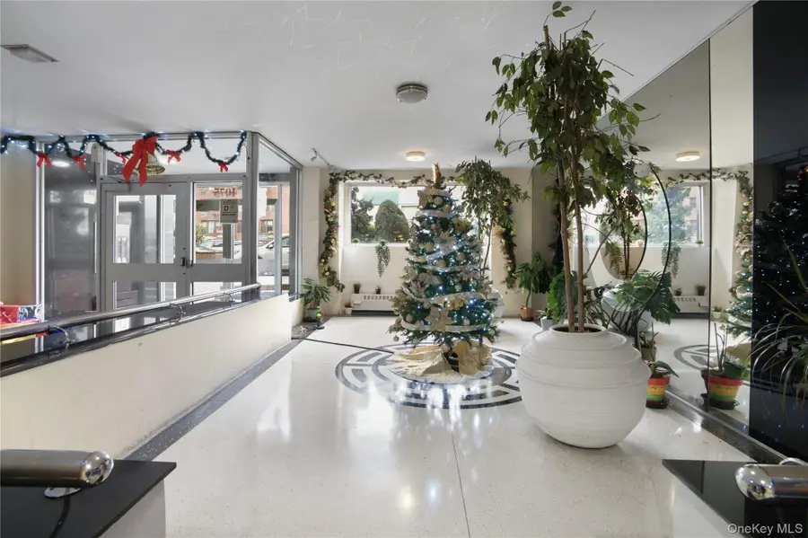 1075 Sheepshead Bay Road #2S, Brooklyn, NY 11229 - Image #3