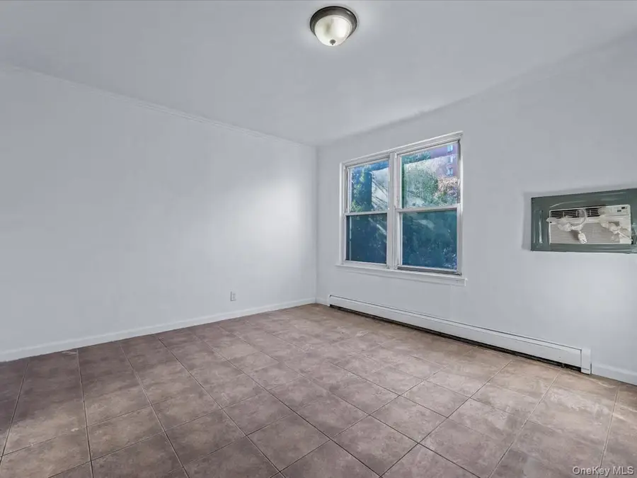 33-05 143 Street, Flushing, NY 11354 - Image #3