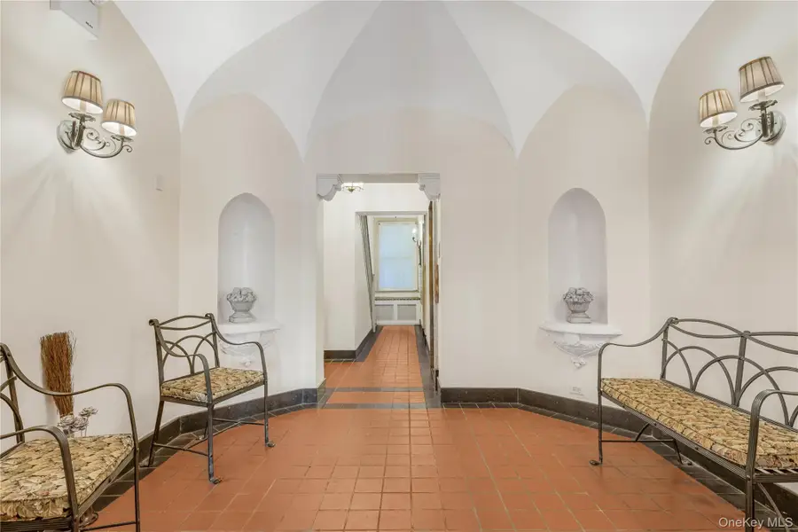 140 E 95th Street #3C, Manhattan, NY 10128 - Image #2