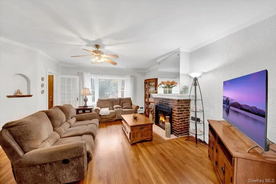 2529 Westervelt Avenue, Bronx, NY 10469 - Image #3