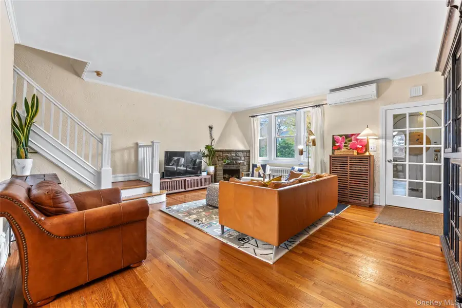 32-20 213th Street, Bayside, NY 11361 - Image #3