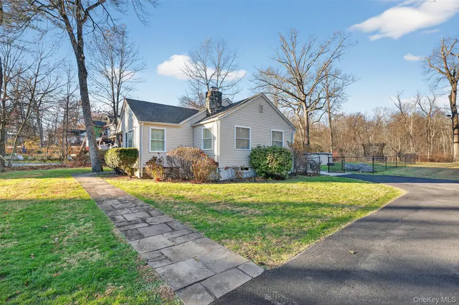 550 Beach Road, Mahopac, NY 10541 - Image #2