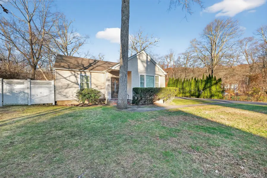 550 Beach Road, Mahopac, NY 10541 - Image #3