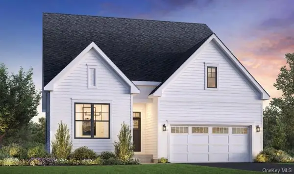 2077 Summit Loop #102, Carmel, NY 10512