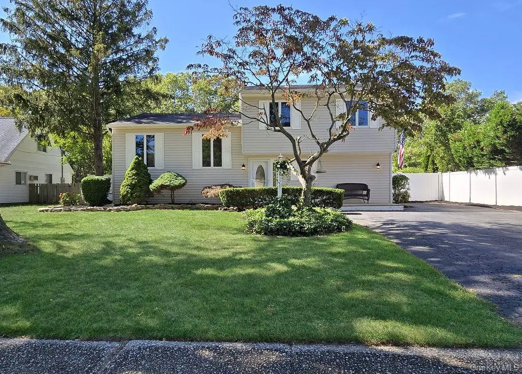 76 Skylark Drive, Holtsville, NY 11742 - Image #1