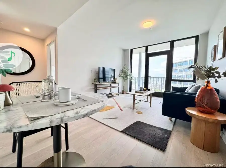 131-02A 40 Road #17I, Flushing, NY 11354 - Image #2