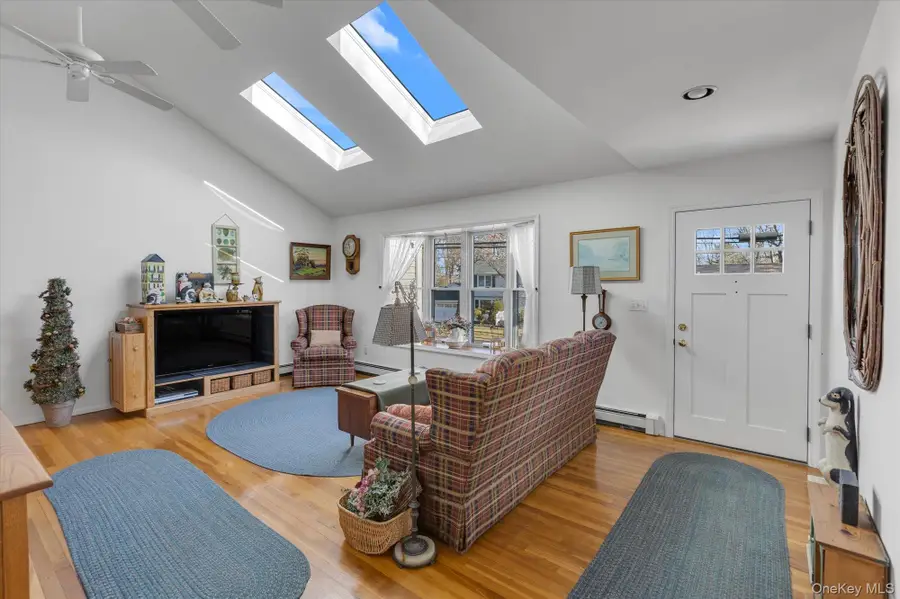 85 Catherine Street, East Northport, NY 11731 - Image #3