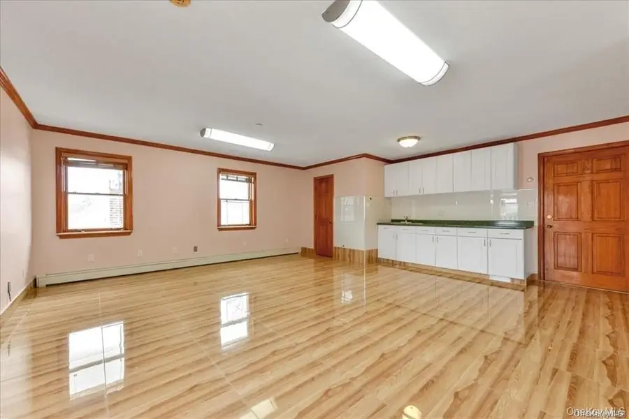 147-40 Jewel Avenue, Flushing, NY 11367 - Image #3