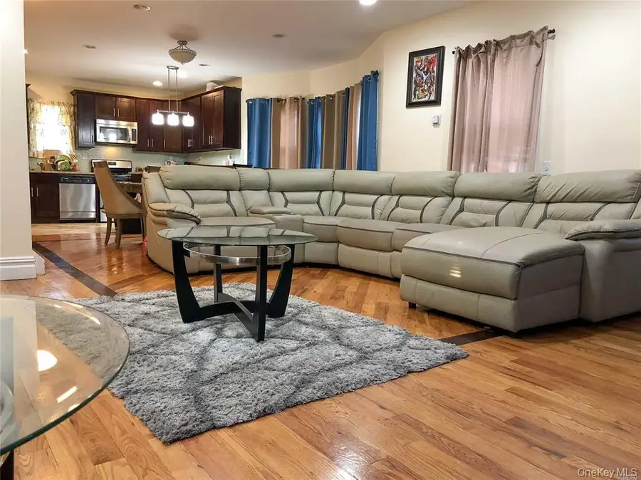 21621 133rd Road, Springfield Gardens, NY 11413 - Image #2