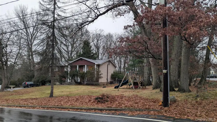 135 Sunset Road, Blauvelt, NY 10913 - Image #2