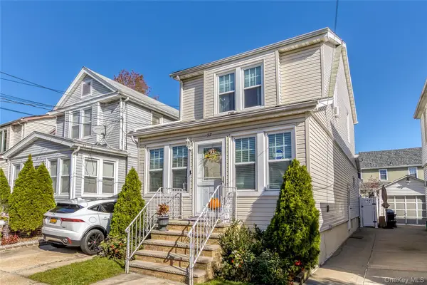 92-57 246th Street, Floral Park, NY 11001