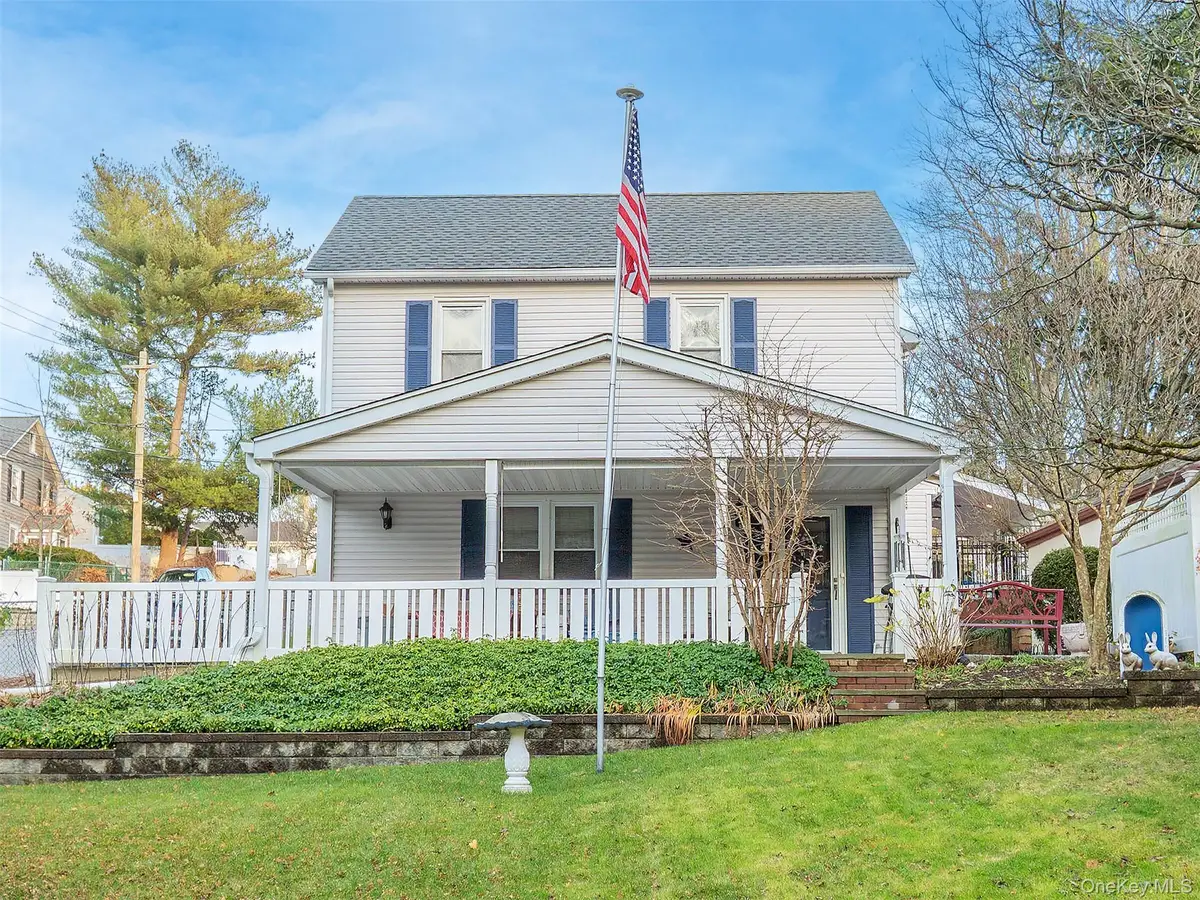 119 Cross Street, Locust Valley, NY 11560 - Image #1