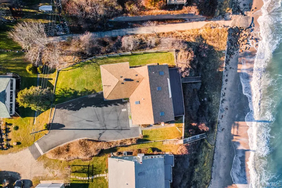 18 N Walk, Jamesport, NY 11947 - Image #2