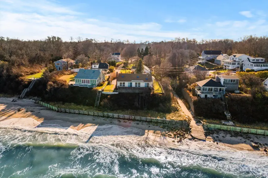 18 N Walk, Jamesport, NY 11947 - Image #3