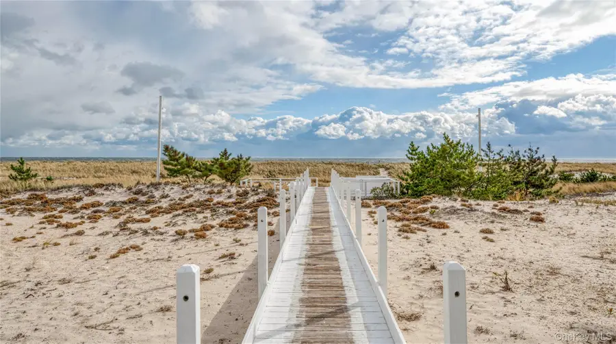 281 Dune Road #2A, Westhampton Beach, NY 11978 - Image #3